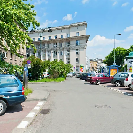 Dietla Old Town, Sun & Snow *